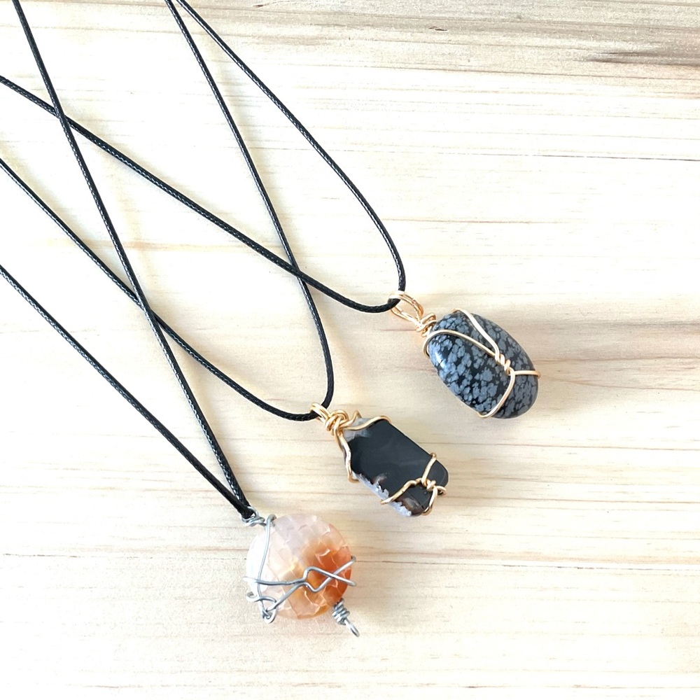 Handmade wire wrap agate crystals adjustable cord necklace